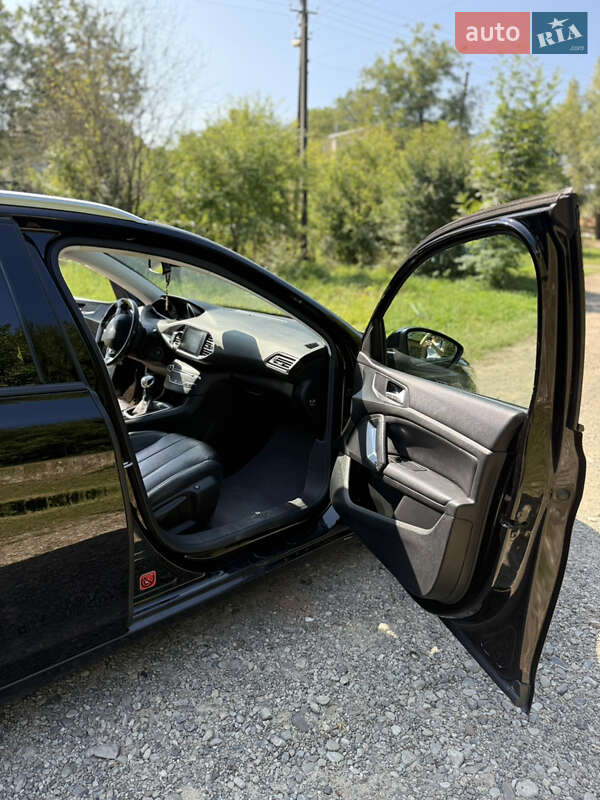 Універсал Peugeot 308 2015 в Жидачові