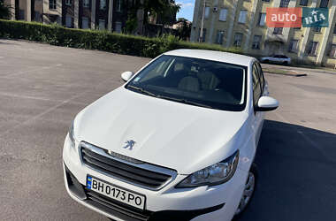 Хэтчбек Peugeot 308 2015 в Днепре