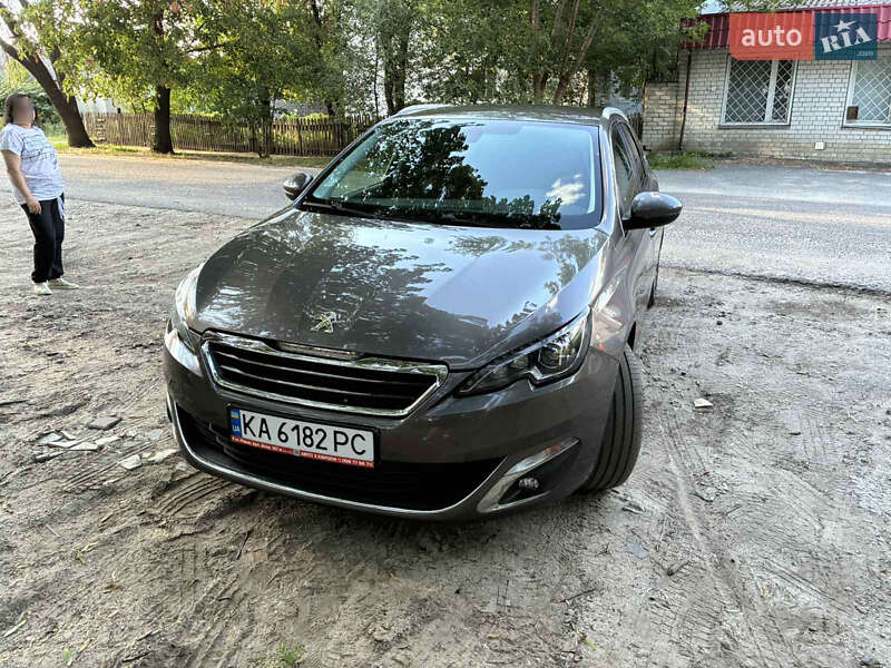 Универсал Peugeot 308 2014 в Чугуеве фото 2 Универсал Peugeot 308 2014 в Чугуеве
