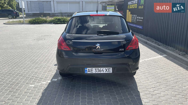 Хетчбек Peugeot 308 2011 в Дніпрі фото 2 Хетчбек Peugeot 308 2011 в Дніпрі