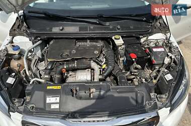 Универсал Peugeot 308 2014 в Тернополе