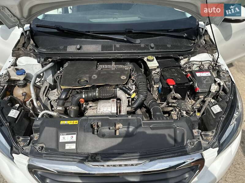 Универсал Peugeot 308 2014 в Тернополе