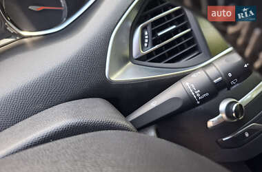 Универсал Peugeot 308 2019 в Львове