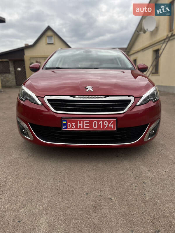Универсал Peugeot 308 2015 в Луцке