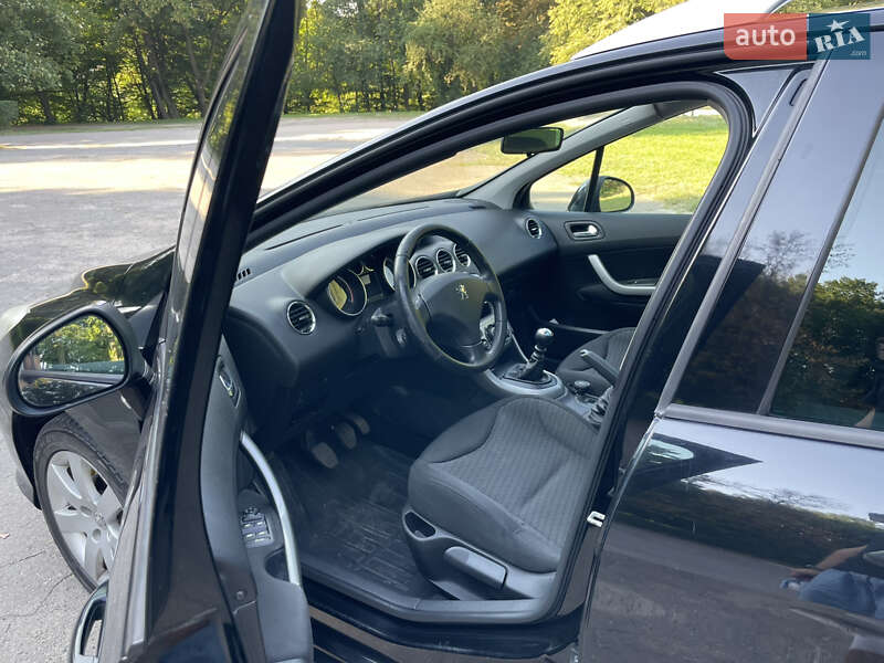 Универсал Peugeot 308 2010 в Львове фото 14 Универсал Peugeot 308 2010 в Львове