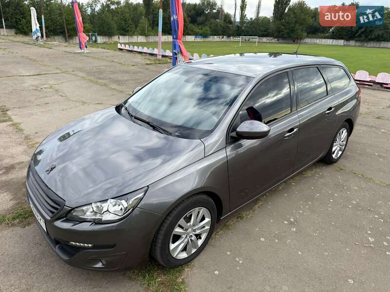 Універсал Peugeot 308 2016 в Ладижині