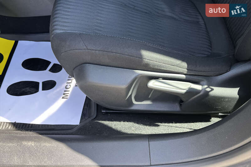 Універсал Peugeot 308 2017 в Коломиї