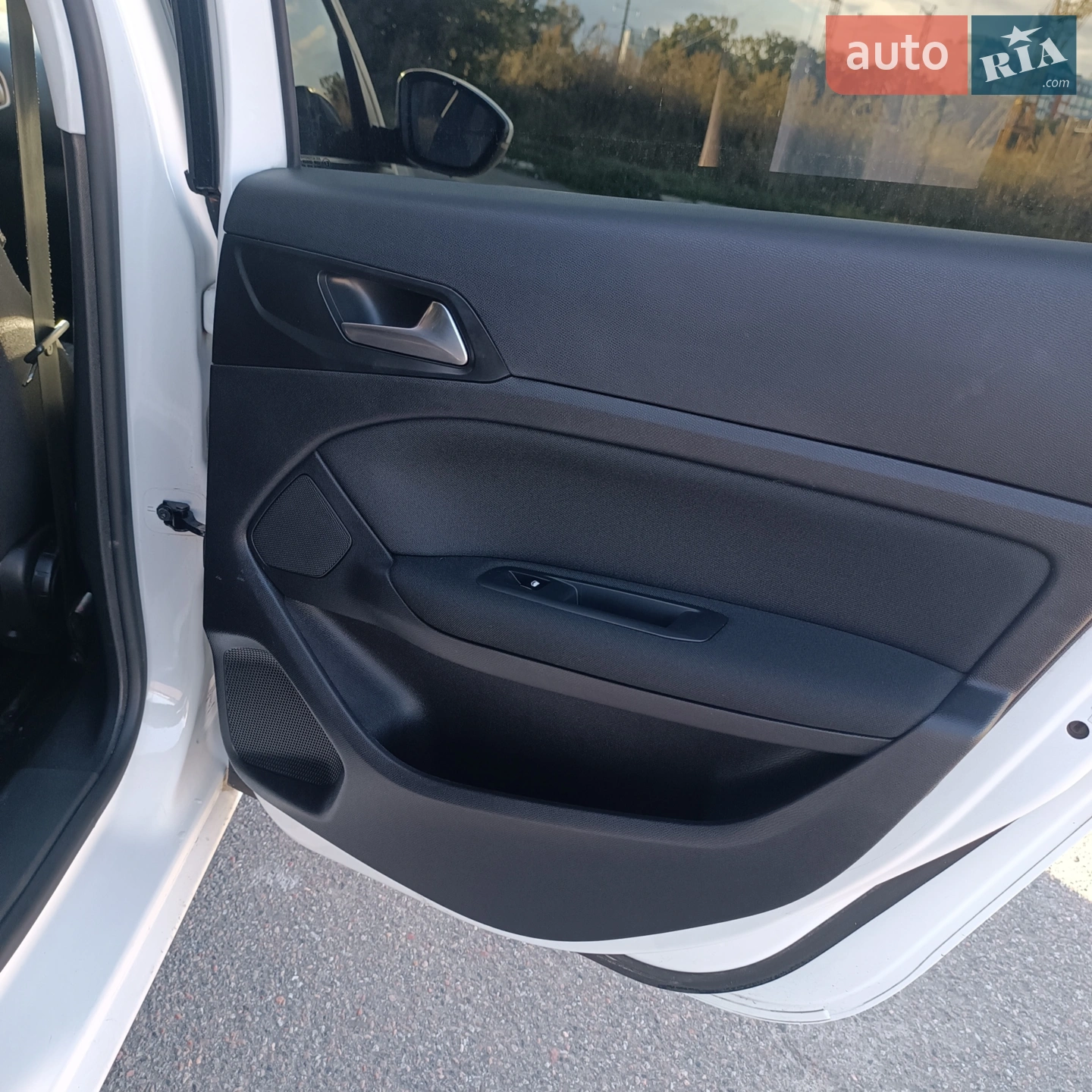 2015 Peugeot 308 - мініатюра 5