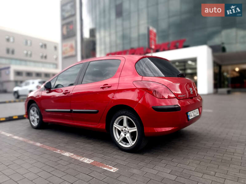Хетчбек Peugeot 308 2008 в Кам'янському фото 5 Хетчбек Peugeot 308 2008 в Кам'янському