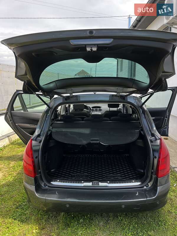 Універсал Peugeot 308 2008 в Ужгороді