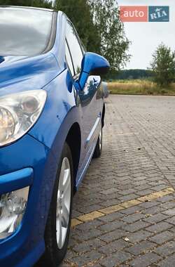 Хэтчбек Peugeot 308 2008 в 