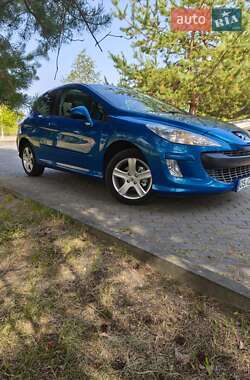Хэтчбек Peugeot 308 2008 в 