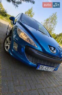 Хетчбек Peugeot 308 2008 в Дрогобичі