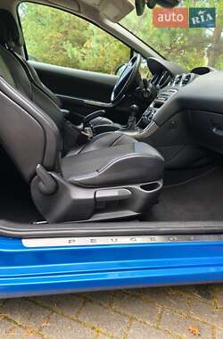Хэтчбек Peugeot 308 2008 в 