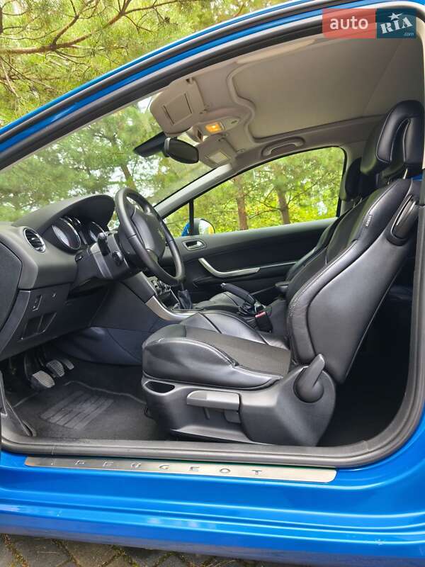 Хетчбек Peugeot 308 2008 в Дрогобичі