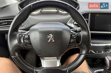 Універсал Peugeot 308 2015 в Львові