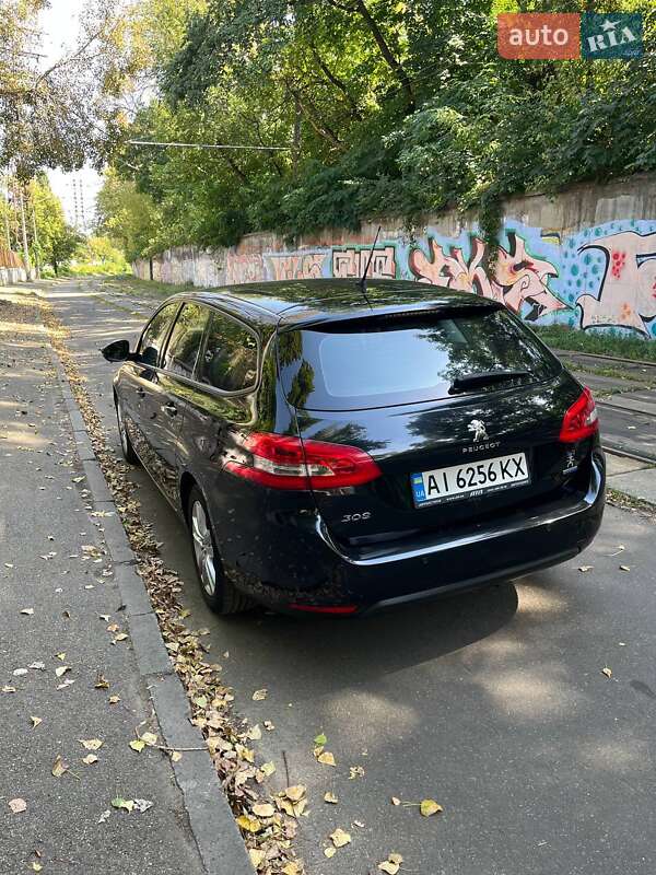 Універсал Peugeot 308 2015 в Києві