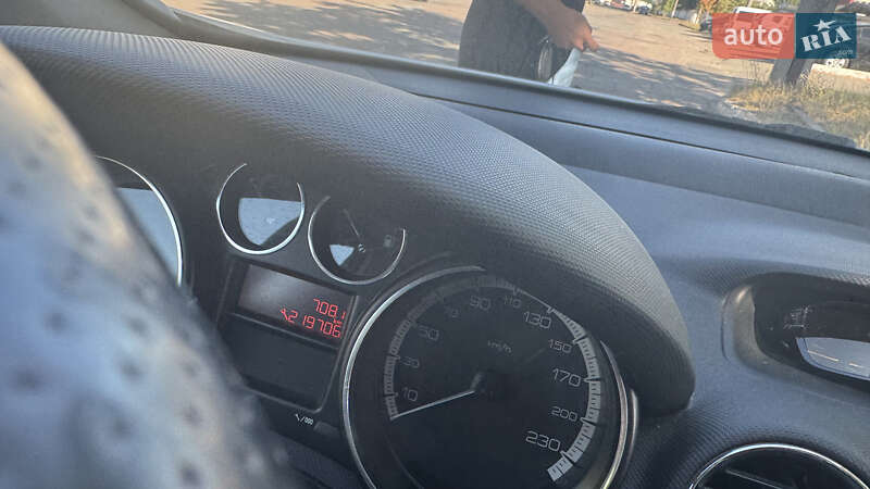 Хетчбек Peugeot 308 2013 в Києві фото 3 Хетчбек Peugeot 308 2013 в Києві