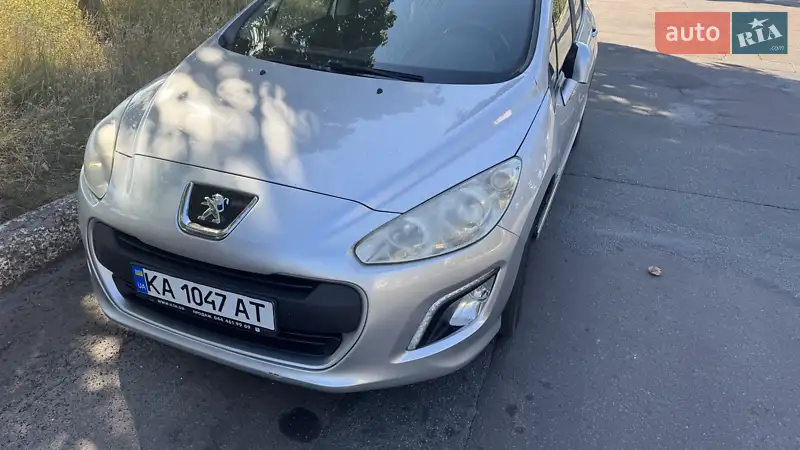 Peugeot 308 2013