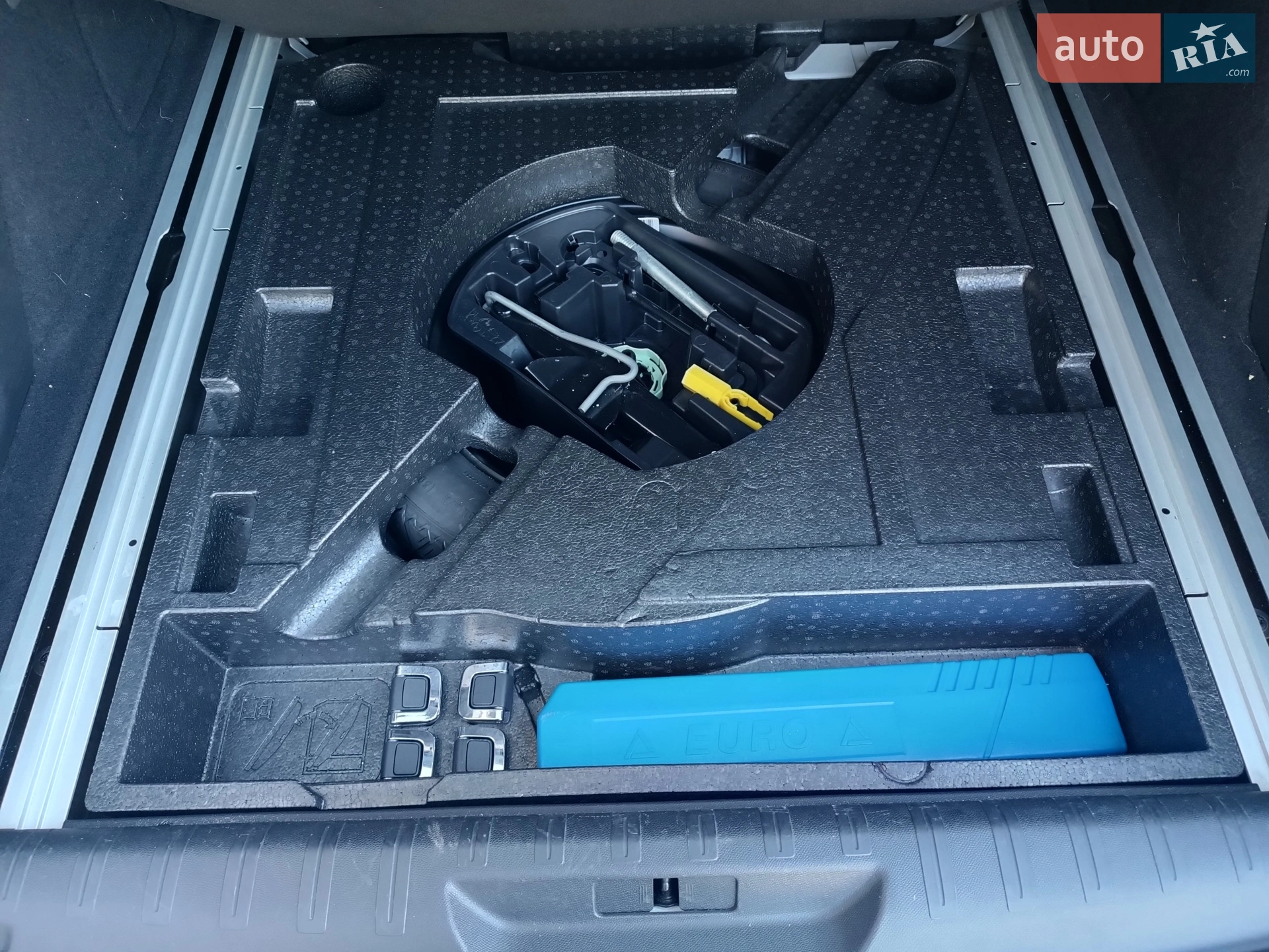2014 Peugeot 308 - мініатюра 31