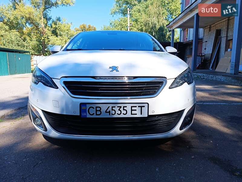Універсал Peugeot 308 2014 в Чернігові