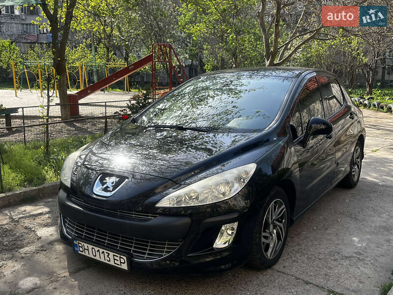 Peugeot 308 2011 Peugeot 308 2011