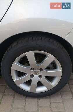 Хетчбек Peugeot 308 2008 в Івано-Франківську