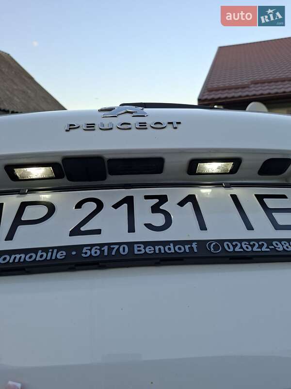 Универсал Peugeot 308 2015 в Дубно