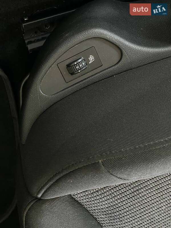 Кабриолет Peugeot 308 2012 в Николаеве фото 10 Кабриолет Peugeot 308 2012 в Николаеве