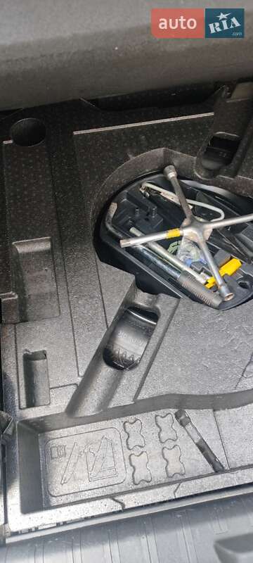 Универсал Peugeot 308 2015 в Овруче фото 9 Универсал Peugeot 308 2015 в Овруче