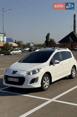 Хэтчбек Peugeot 308 2012 в Кривом Роге