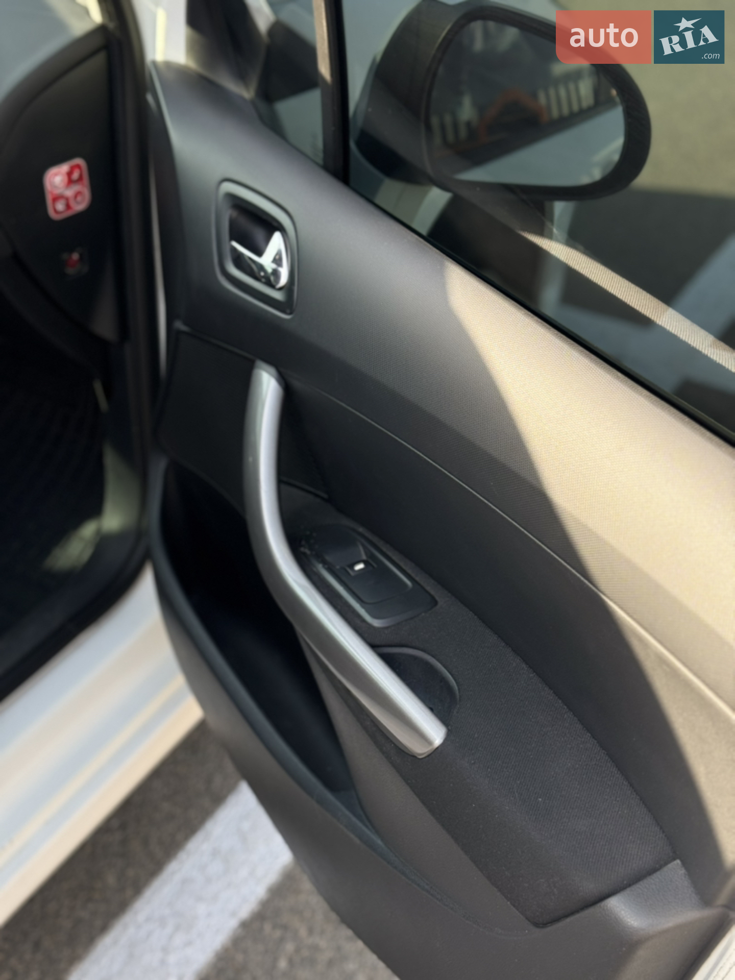 2012 Peugeot 308 - мініатюра 16