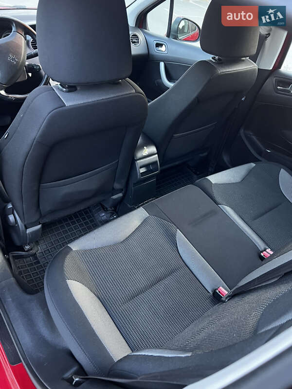 Хетчбек Peugeot 308 2010 в Василькові