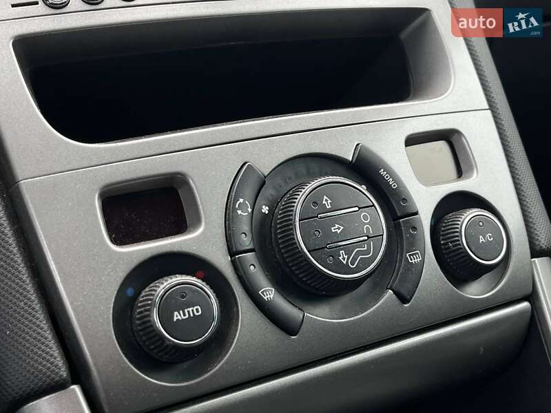 Универсал Peugeot 308 2012 в Львове фото 24 Универсал Peugeot 308 2012 в Львове