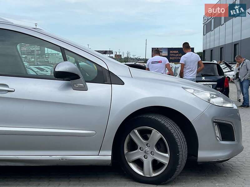 Универсал Peugeot 308 2012 в Львове фото 35 Универсал Peugeot 308 2012 в Львове