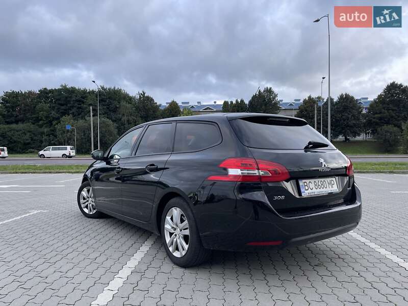 Універсал Peugeot 308 2015 в Львові