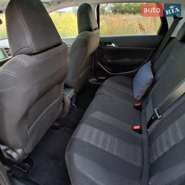 Универсал Peugeot 308 2015 в Александрие