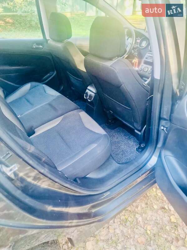 Хэтчбек Peugeot 308 2008 в Житомире