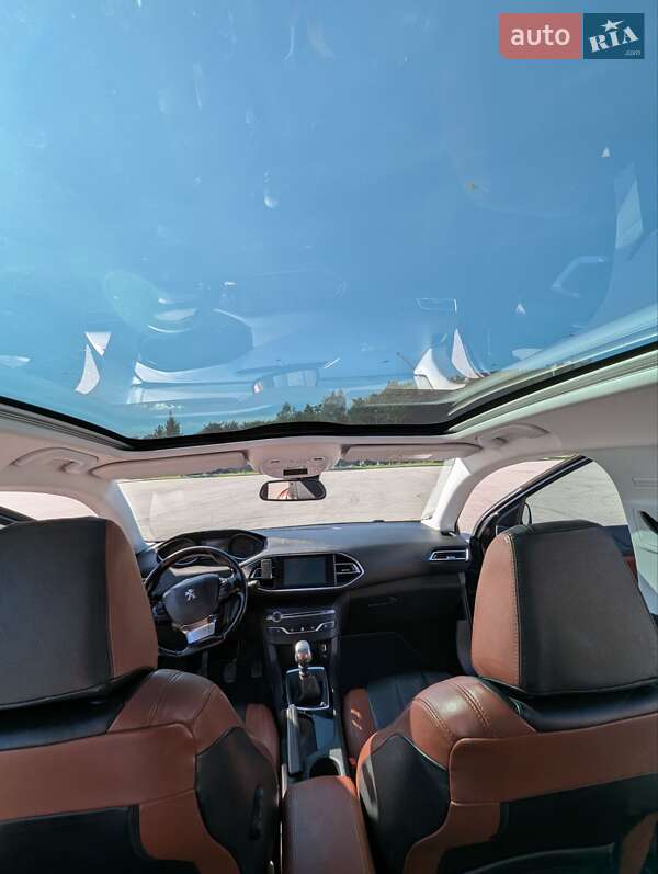 Універсал Peugeot 308 2015 в Львові