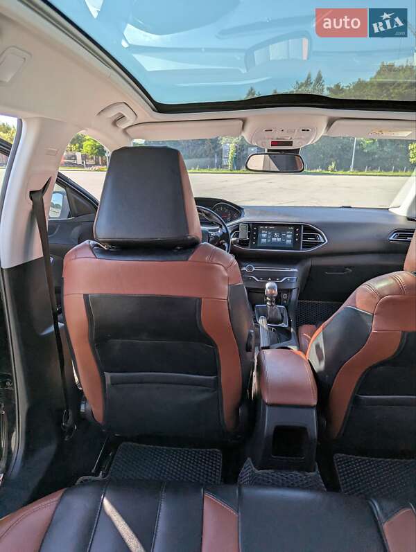 Універсал Peugeot 308 2015 в Львові