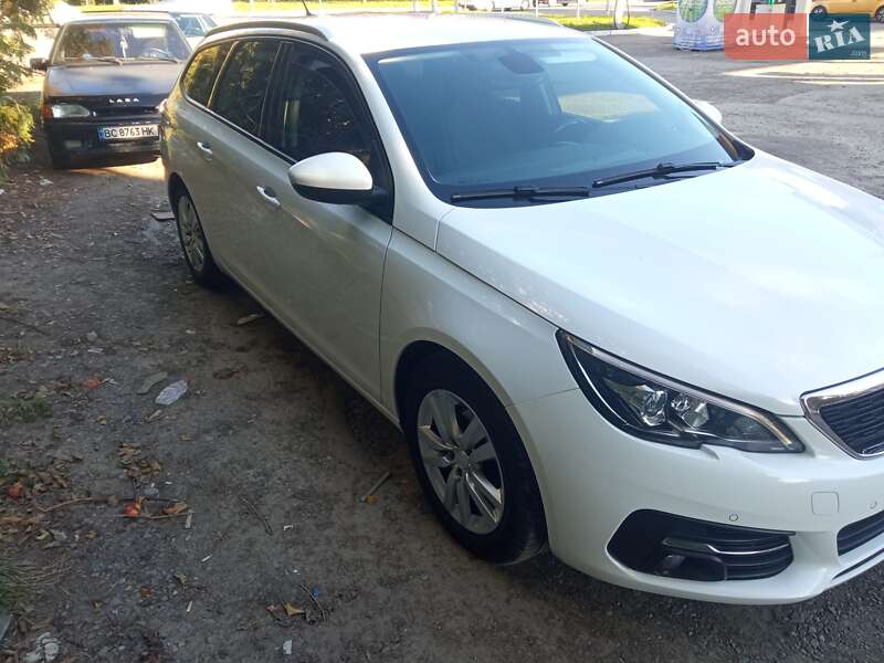 Універсал Peugeot 308 2018 в Львові