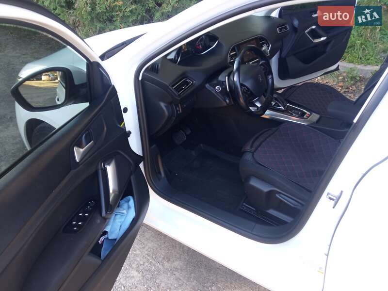 Універсал Peugeot 308 2018 в Львові