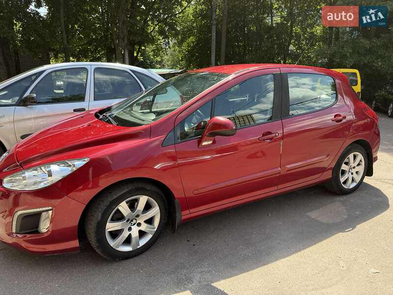 Хэтчбек Peugeot 308 2011 в Житомире фото Хэтчбек Peugeot 308 2011 в Житомире