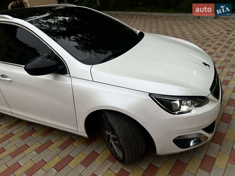 Універсал Peugeot 308 2015 в Ужгороді фото 6 Універсал Peugeot 308 2015 в Ужгороді