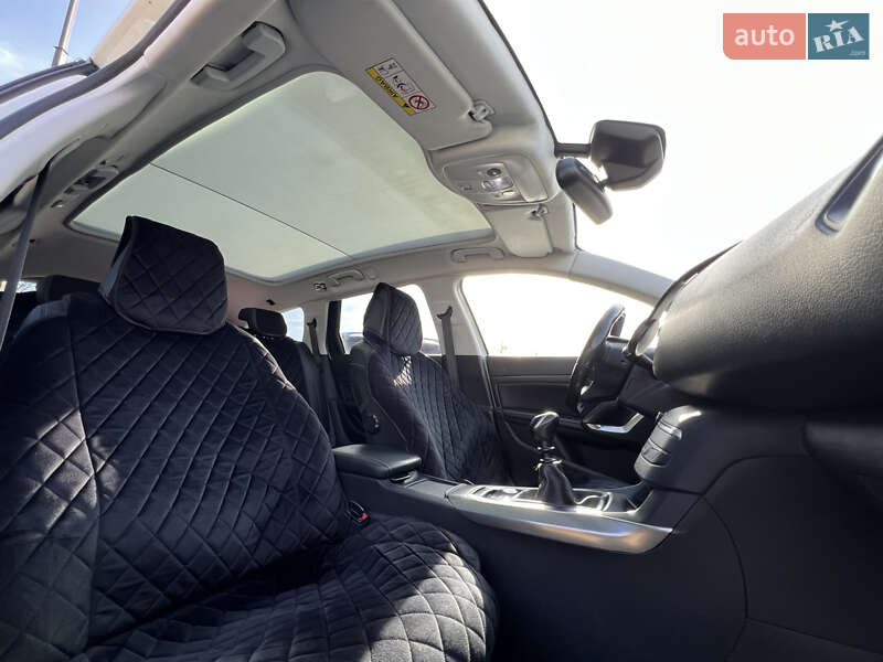 Універсал Peugeot 308 2015 в Ужгороді фото 12 Універсал Peugeot 308 2015 в Ужгороді
