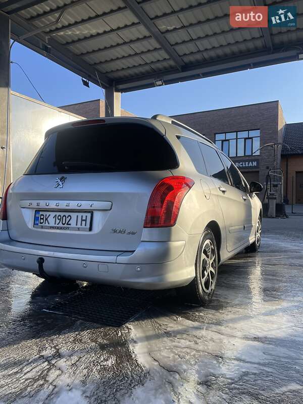 Универсал Peugeot 308 2008 в Ровно