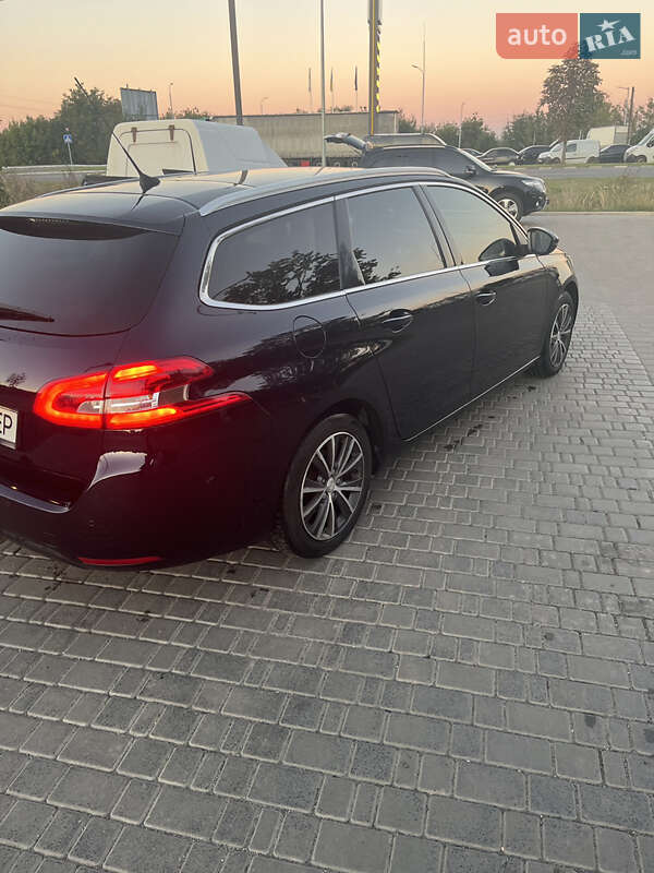 Універсал Peugeot 308 2015 в Луцьку