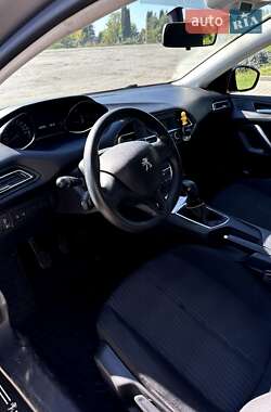 Універсал Peugeot 308 2016 в Деражні