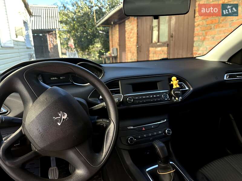 Універсал Peugeot 308 2016 в Деражні