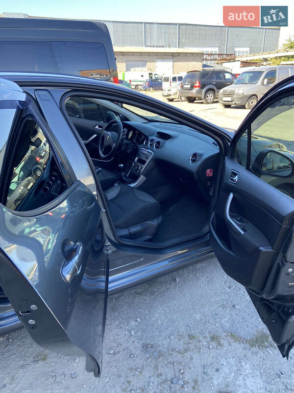 Хетчбек Peugeot 308 2008 в Білій Церкві